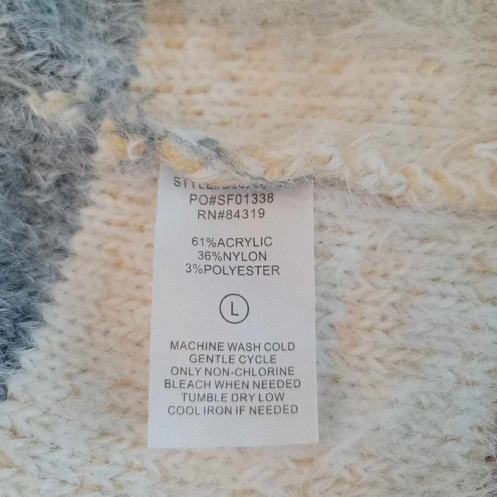 EVOLUTION BY CYRUS Dounea Fuzzy Open Cardigan L - Picture 4 of 4